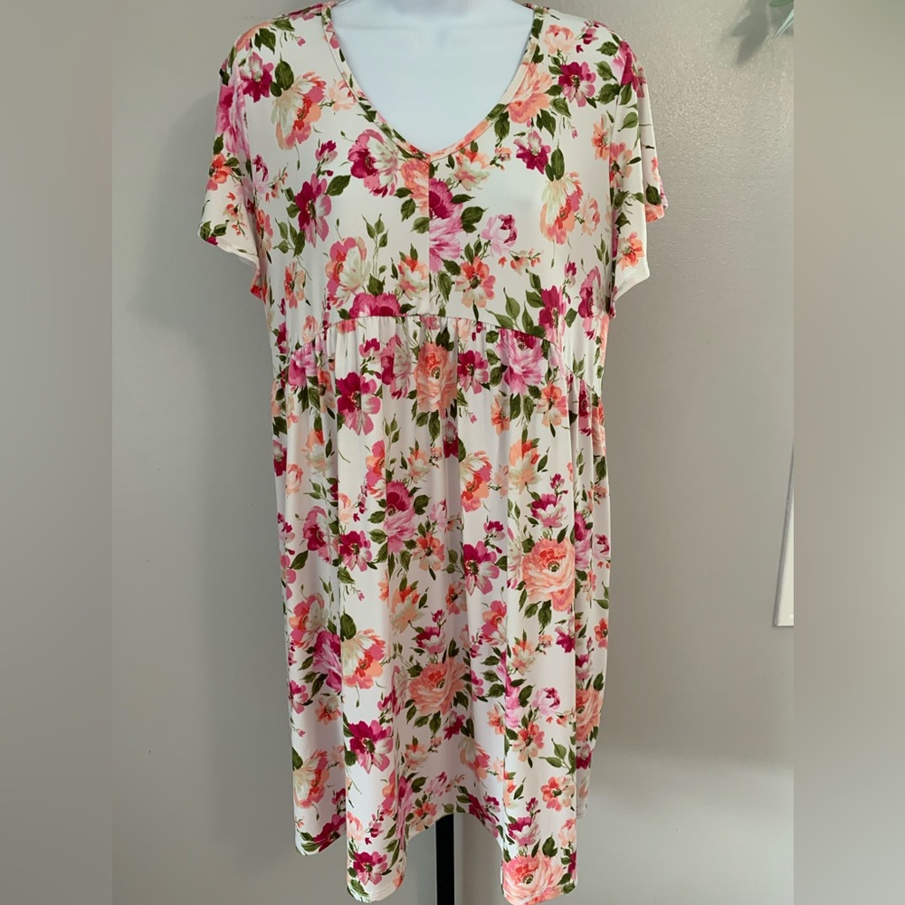 White Birch V-Neck Floral Dress
